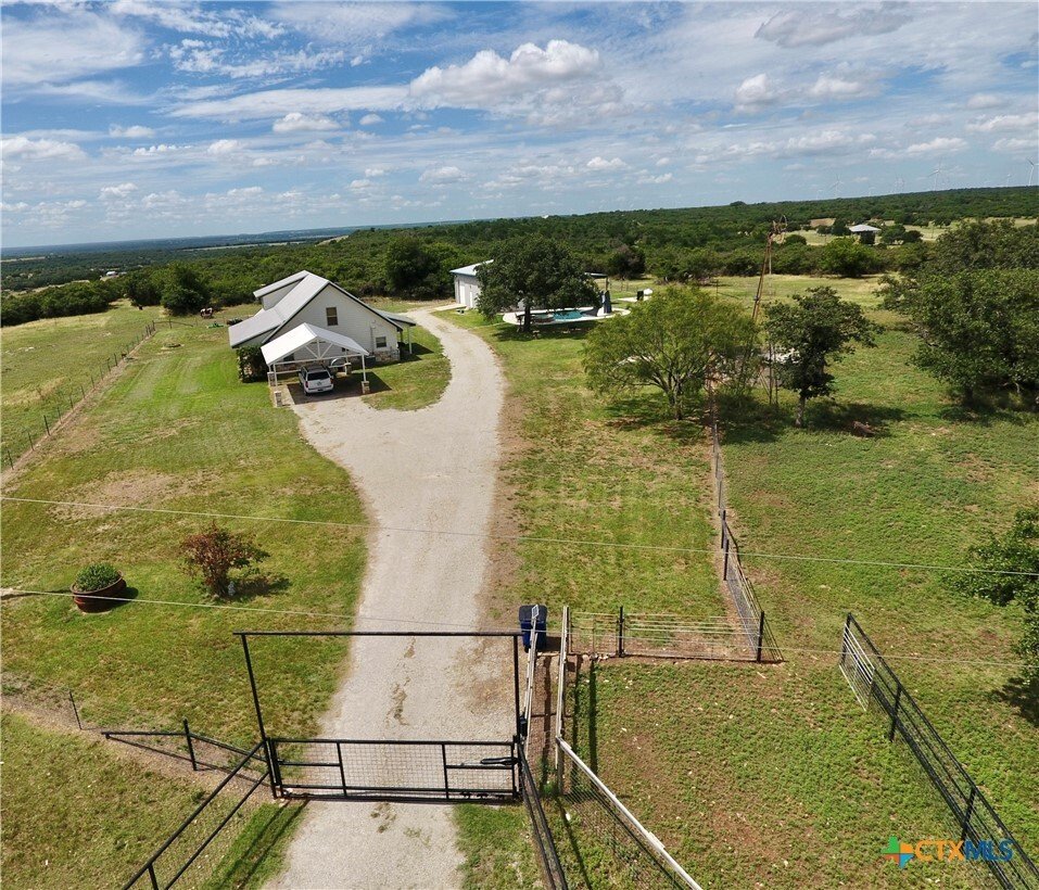 House in Zephyr, Texas, United States 5 - 18196037