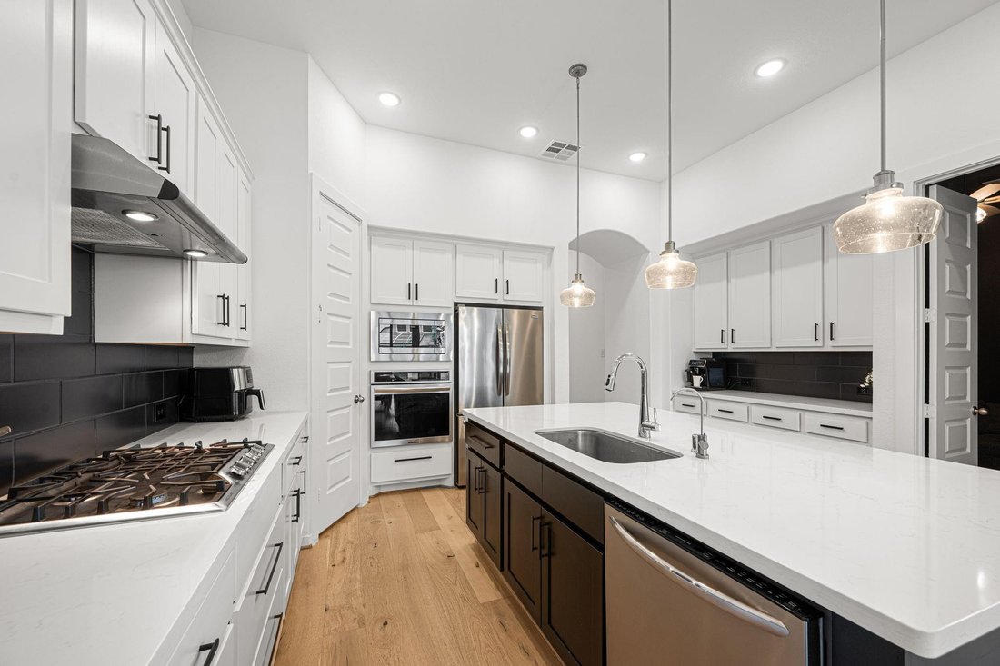 House in Katy, Texas, United States 5 - 18196508