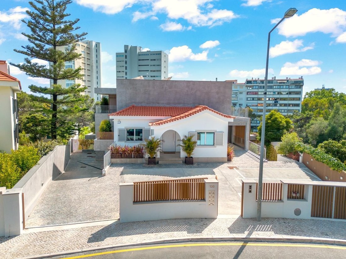 Villa in Cascais e Estoril, Lisbon, Portugal 3 - 18198320