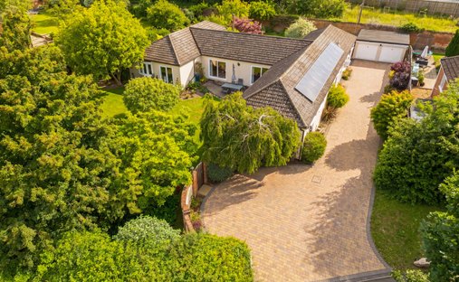 Bungalow en Sheering, Inglaterra 1