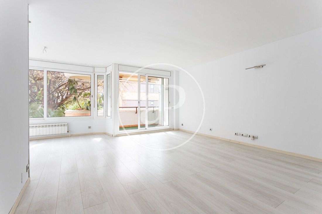 Apartment in Les Corts, Barcelona, Spain 2 - 18197317