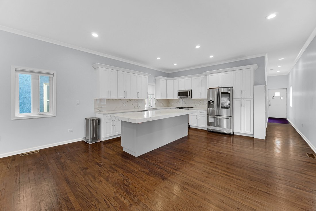 House in Evanston, Illinois, United States 3 - 18196481