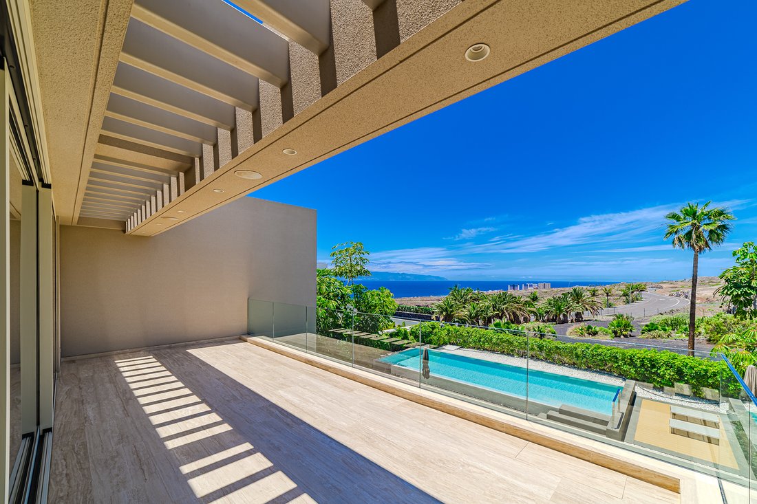 House in La Caleta, Adeje, Canary Islands 4 - 18197295