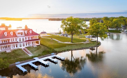 Condo in Okauchee Lake, Wisconsin, United States 1