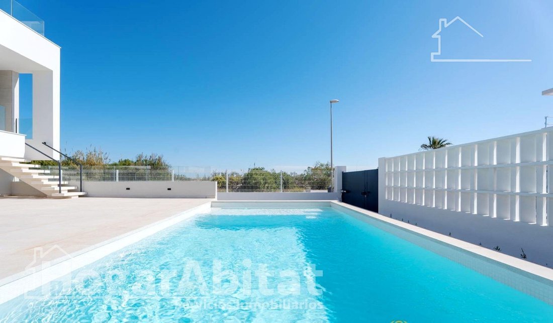 Villa in Oliva, Valencian Community, Spain 1 - 18197417