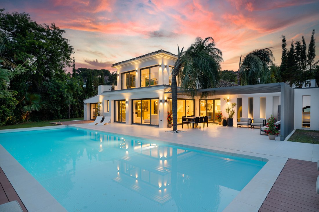 Villa in Nueva Andalucia, Marbella, Spain 1 - 18197367