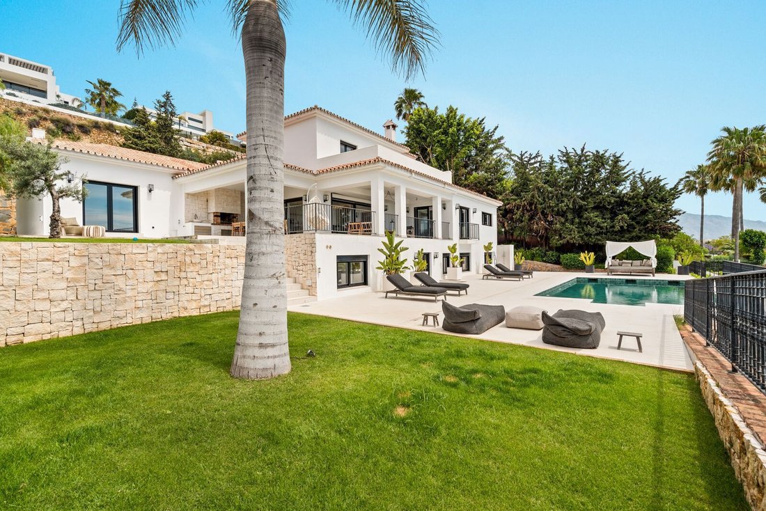Villa a Estepona, Andalusia, Spagna 2 - 18197420