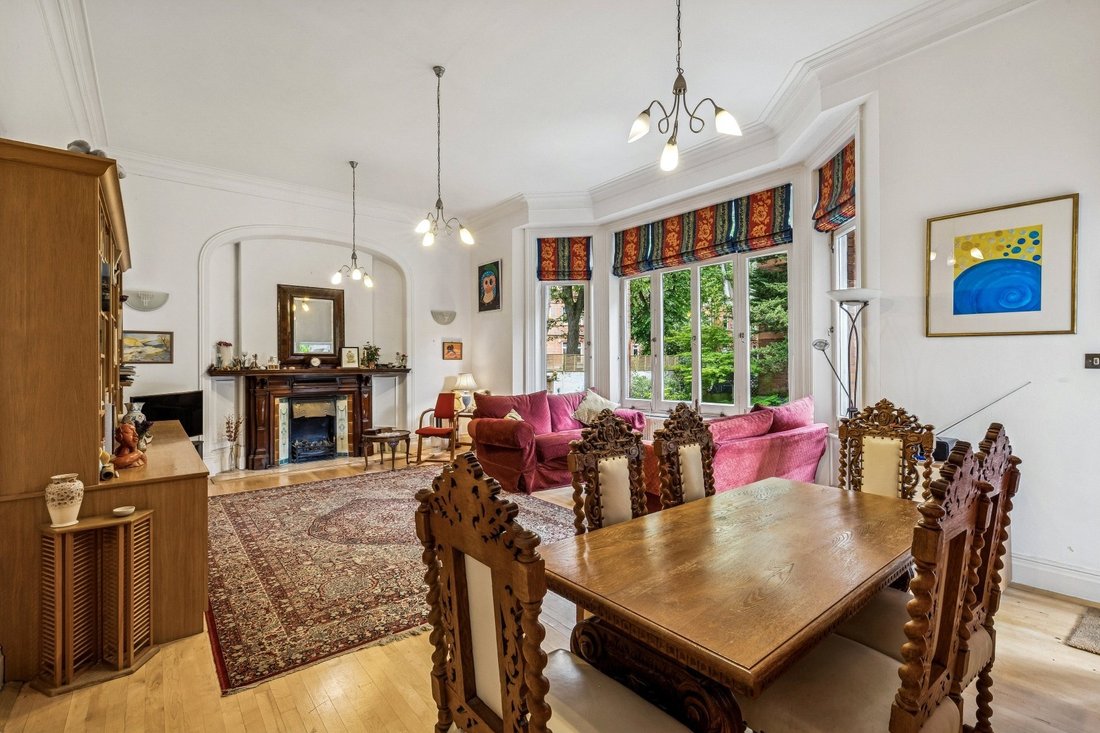 Apartment in Belsize Park, Camden, England 1 - 17871940