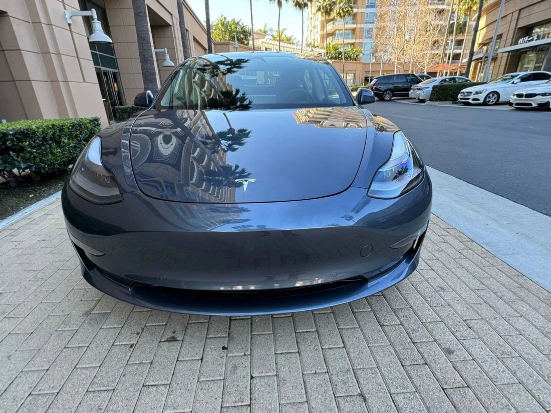 Sedan in Riverside, CA, United States 3 - 18197065