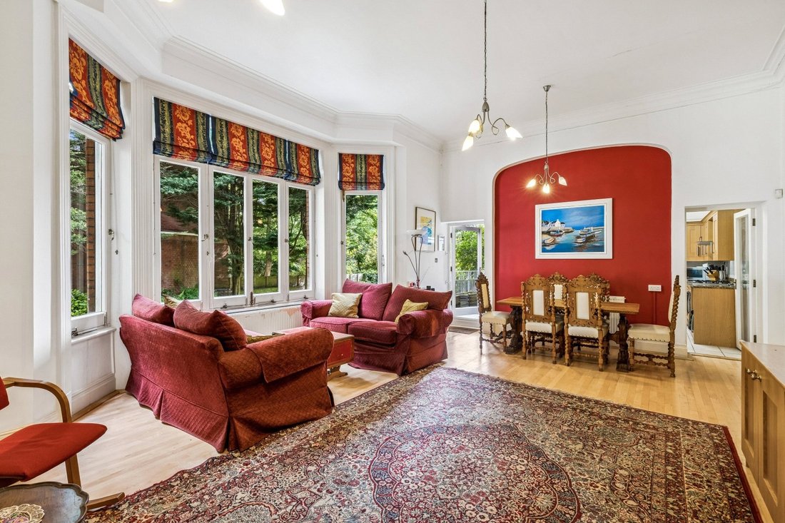 Apartment in Belsize Park, Camden, England 4 - 17871940