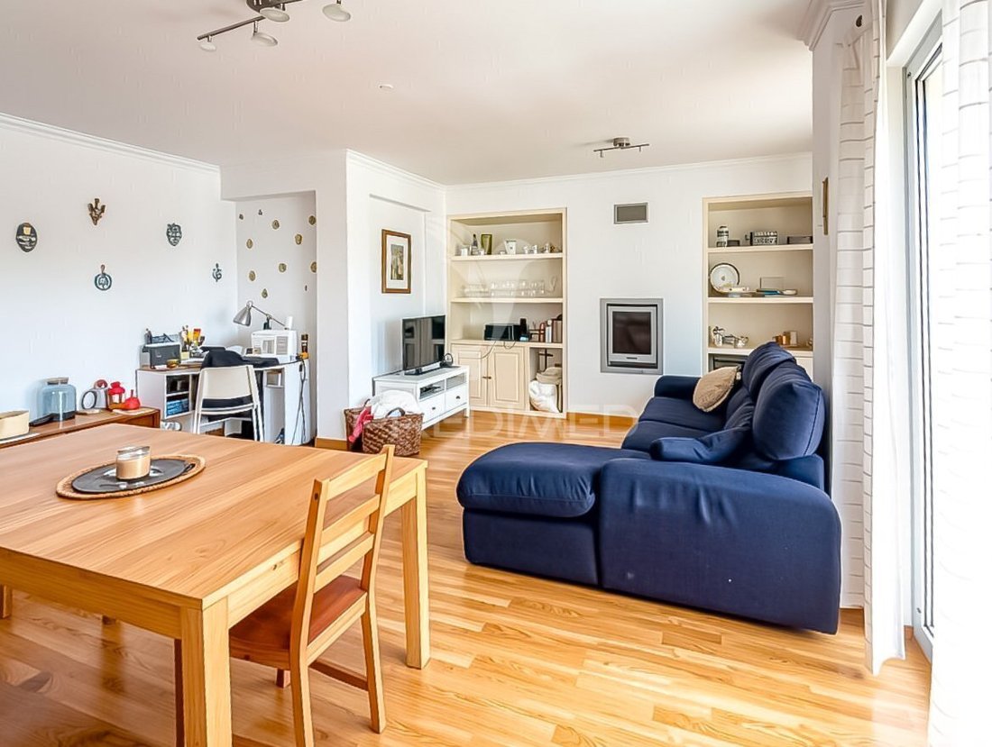 Apartment in Linda-a-Velha, Lisbon, Portugal 1 - 18099122