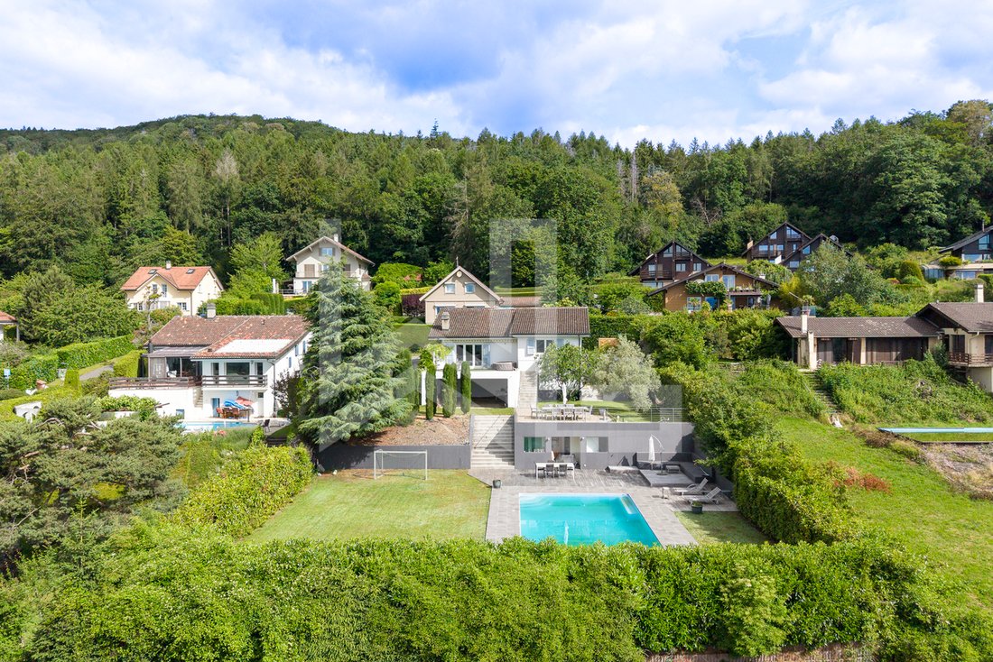 House in Genolier, Vaud, Switzerland 1 - 18196918