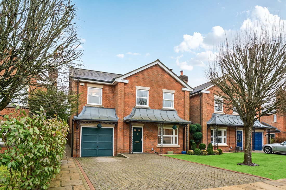 House in Warlingham, England 1 - 18196784