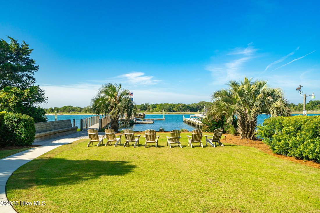 House in Beaufort, North Carolina, United States 5 - 18196055
