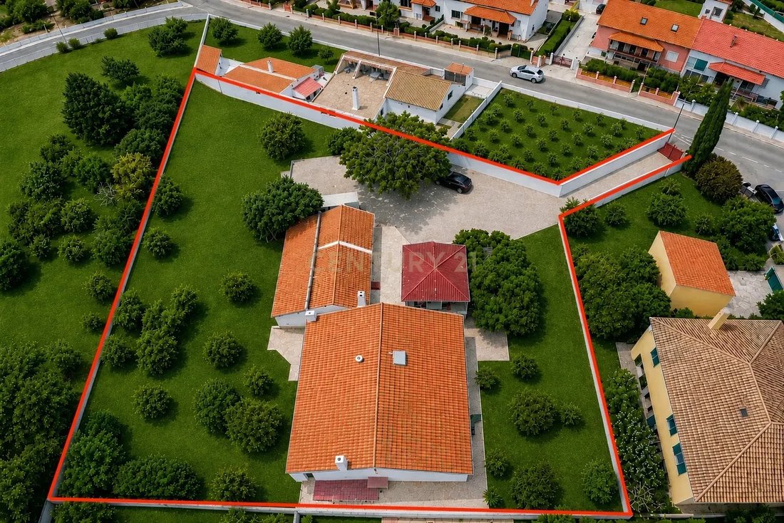 Villa in Quinta do Anjo, Setubal, Portugal 1 - 18079967