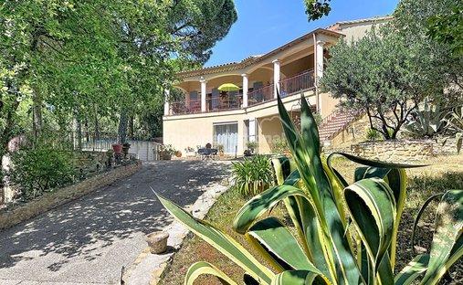 Casa en Rochegude, Auvernia-Ródano-Alpes, Francia 1
