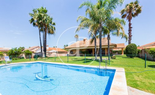 Villa in Sagunt / Sagunto, Valencian Community, Spain 1