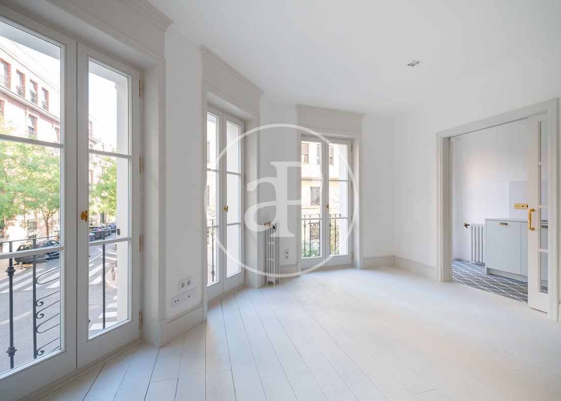 Apartment in Chamberi, Madrid, Spain 3 - 18197281