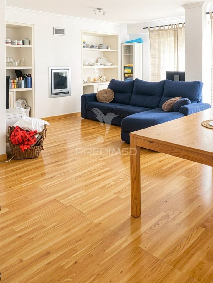 Apartment in Linda-a-Velha, Lisbon, Portugal 3 - 18099122