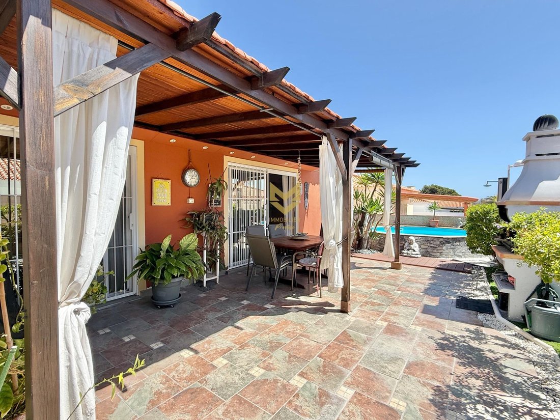 Bungalow in Callao Salvaje, Adeje, Canary Islands 1 - 18196829