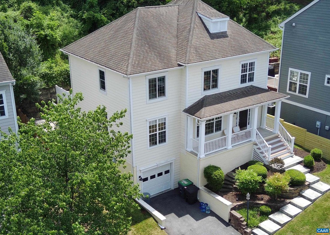House in Charlottesville, Virginia, United States 2 - 18196411