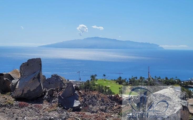 Land in Guia de Isora, Canary Islands, Spain 1 - 12754059