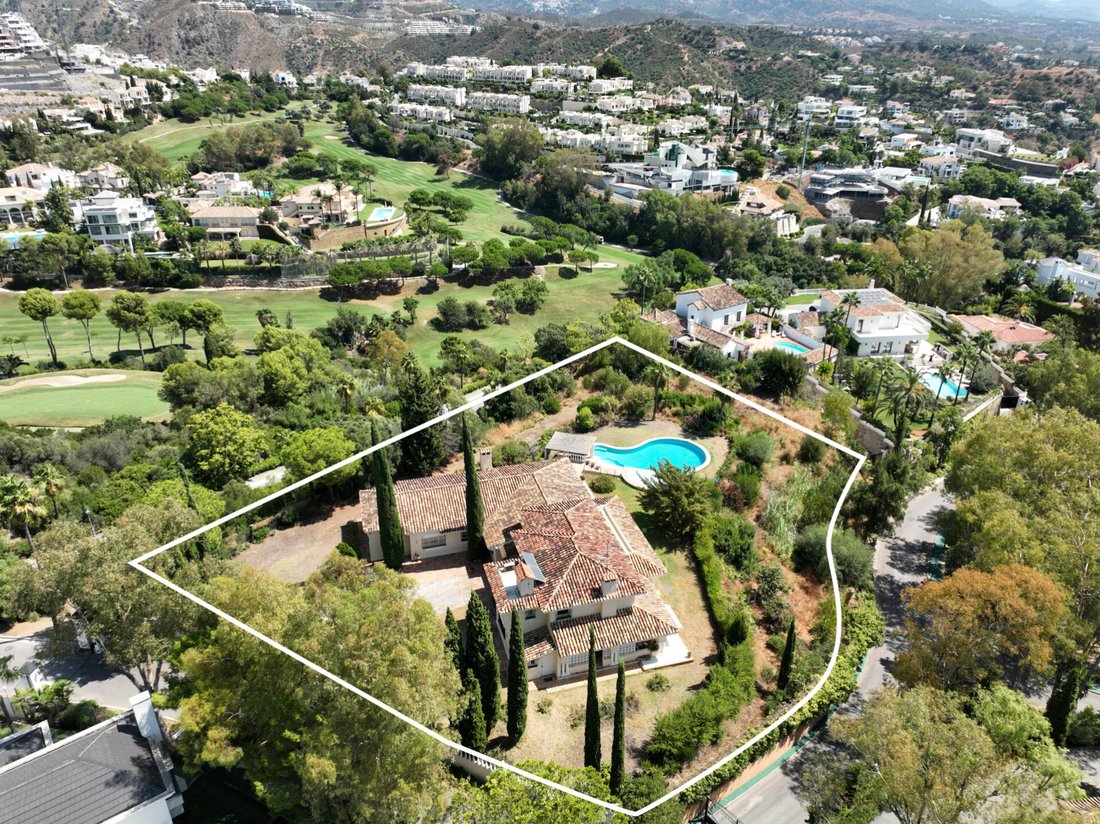 Land in La Quinta, Benahavis, Andalusia 1 - 16219618