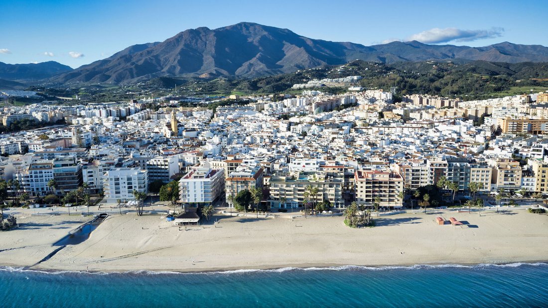 Apartment in Estepona, Andalusia, Spain 1 - 18196879