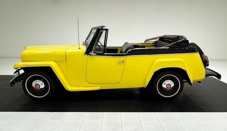 Cabriolet in Morgantown, United States 4 - 18197356