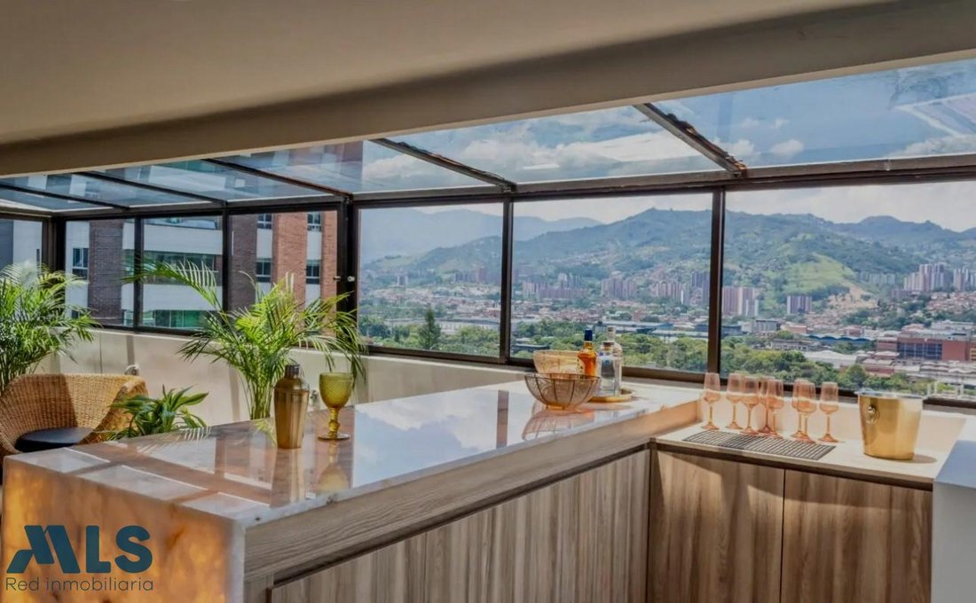 Apartment in Medellín, Antioquia, Colombia 2 - 18196795