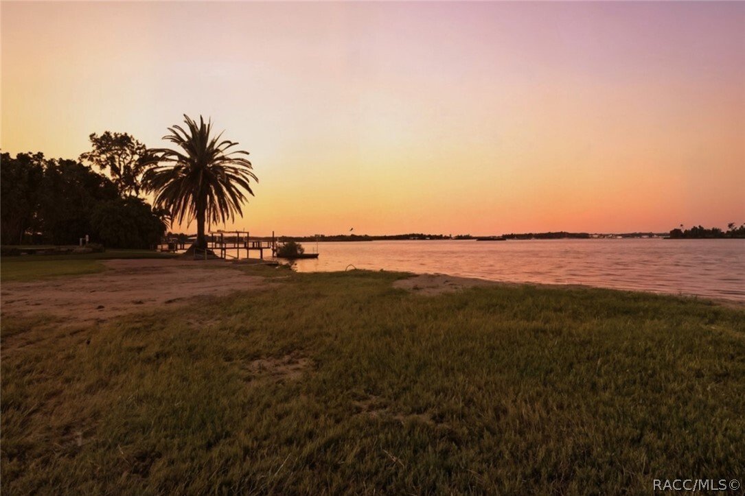 Land in Crystal River, Florida, United States 1 - 18196098