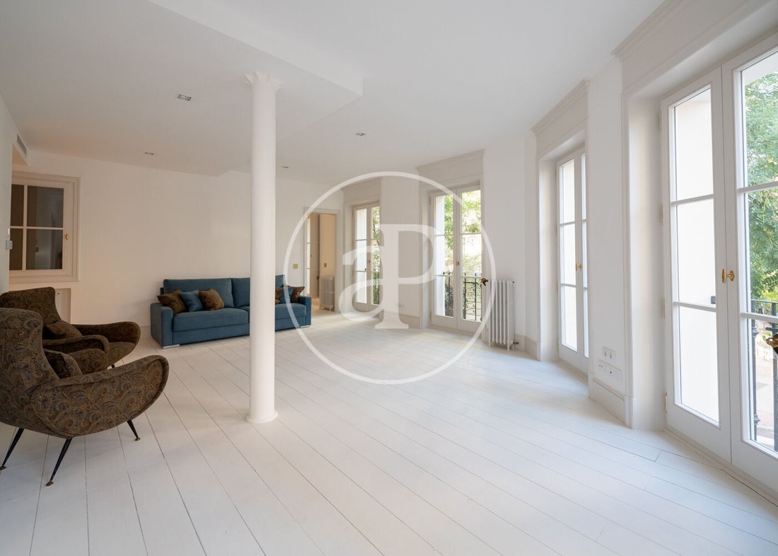 Apartment in Chamberi, Madrid, Spain 2 - 18197281