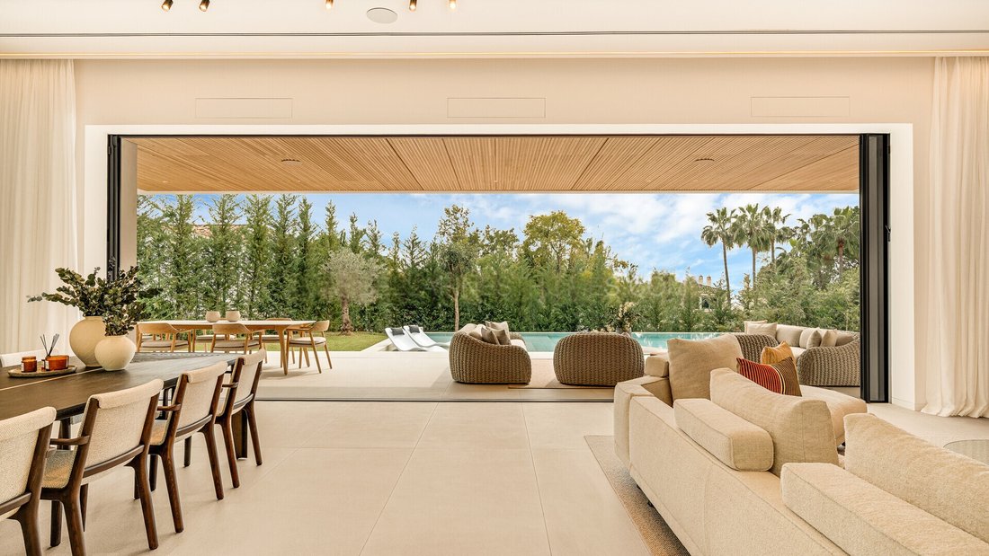 Villa in Sierra Blanca, Marbella, Spain 2 - 18197305
