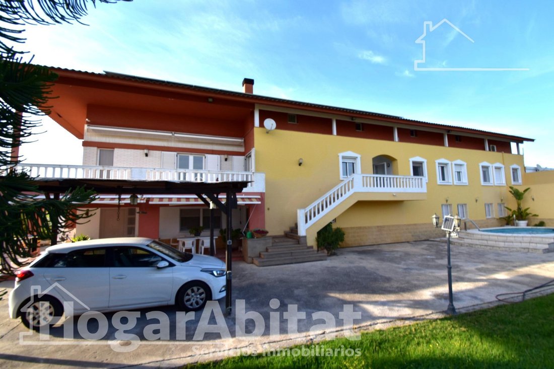 Villa in Oliva, Valencian Community, Spain 2 - 18197001