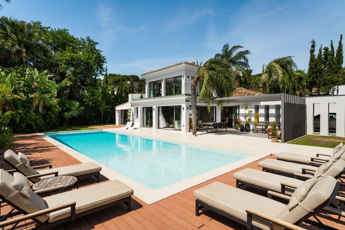 Villa in Nueva Andalucia, Marbella, Spain 2 - 18197367