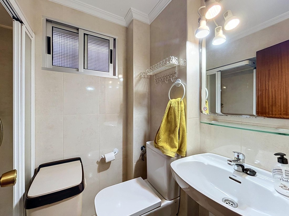 Apartment in Nervion, Seville, Spain 5 - 18196324