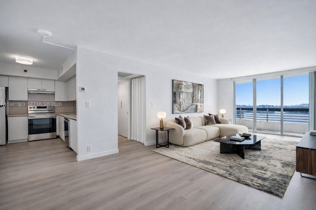 Apartment in Aventura, Florida, United States 1 - 18197345