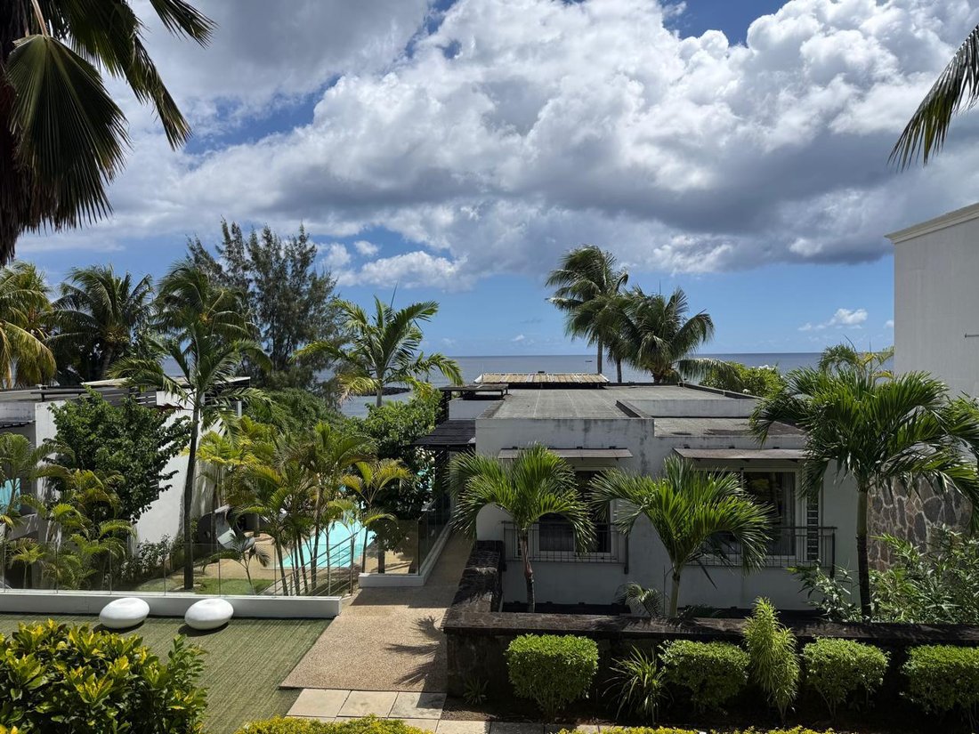 Apartment in Trou-aux-Biches, Pamplemousses District, Mauritius 1 - 18197008