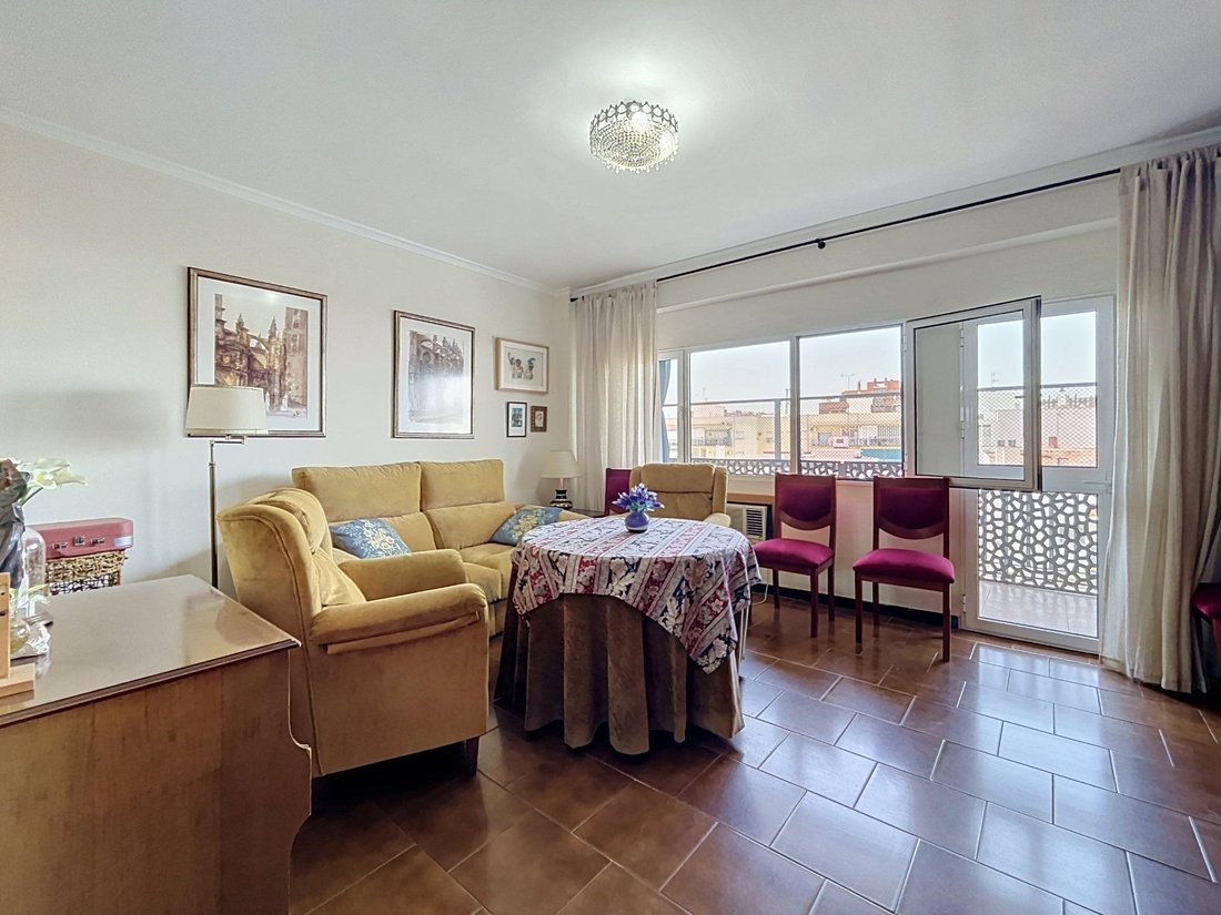 Apartment in Nervion, Seville, Spain 3 - 18196324