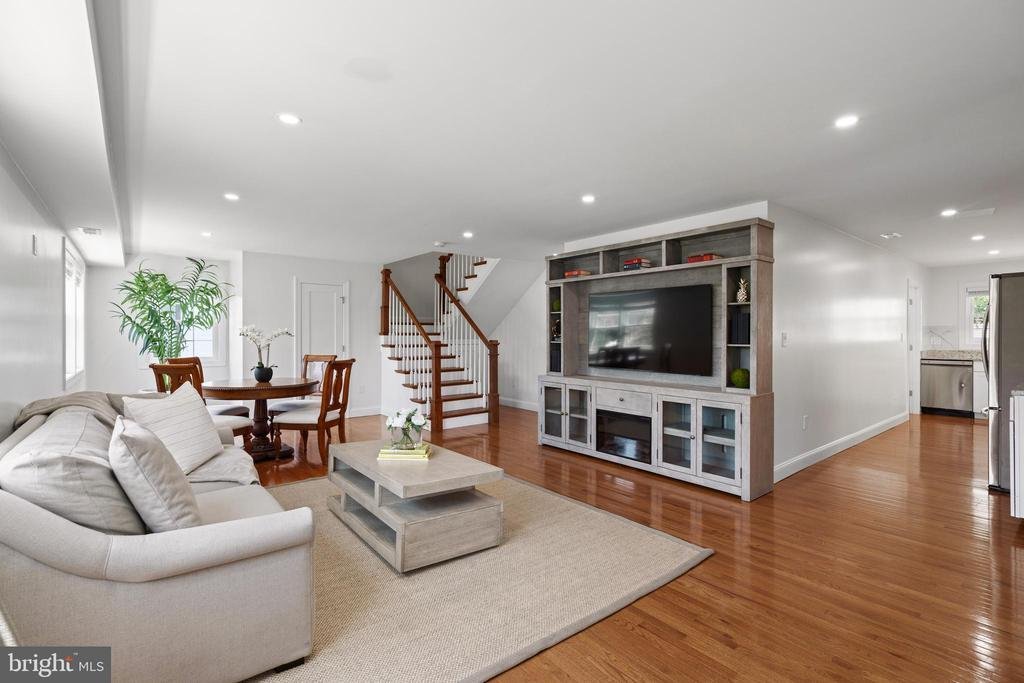 House in West Falls Church, Virginia, United States 5 - 18196171