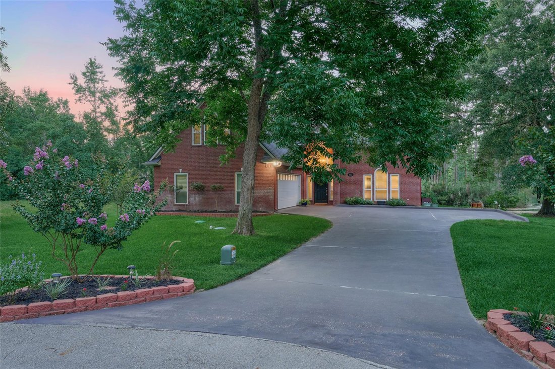 House in Montgomery, Texas, United States 2 - 18196502