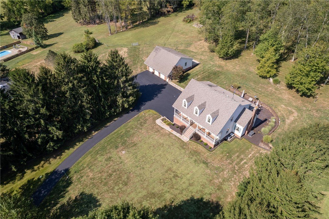 Farm Ranch in Charleroi, Pennsylvania, United States 1 - 18196136