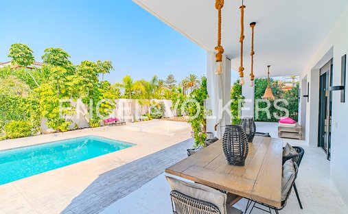 Villa in San Juan de Alicante, Valencian Community, Spain 1