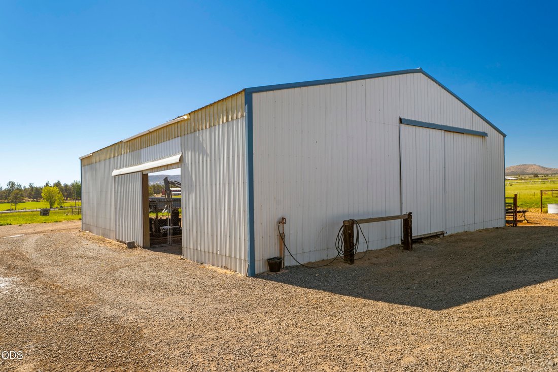 House in Powell Butte, Oregon, United States 4 - 18196040