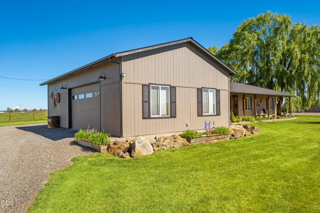 House in Powell Butte, Oregon, United States 2 - 18196040