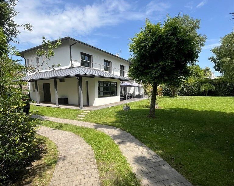 House in Gressets-Centre-Garenne-Bechevet, La Celle-Saint-Cloud, France 4 - 17348038