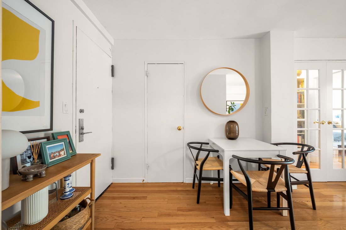 House in New York, New York, United States 2 - 18197255