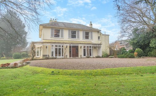 House in Tiverton, England 1