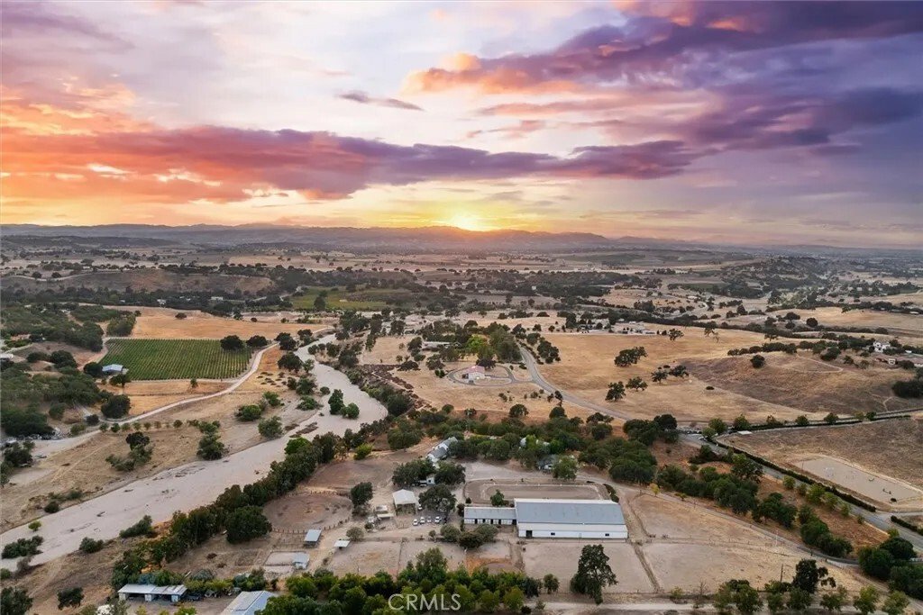 House in Paso Robles, CA, United States 3 - 16523560