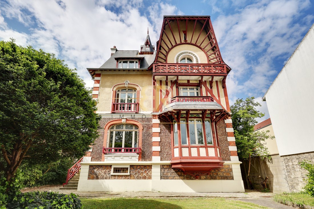 Villa in Peri, Joinville-le-Pont, France 5 - 18196769